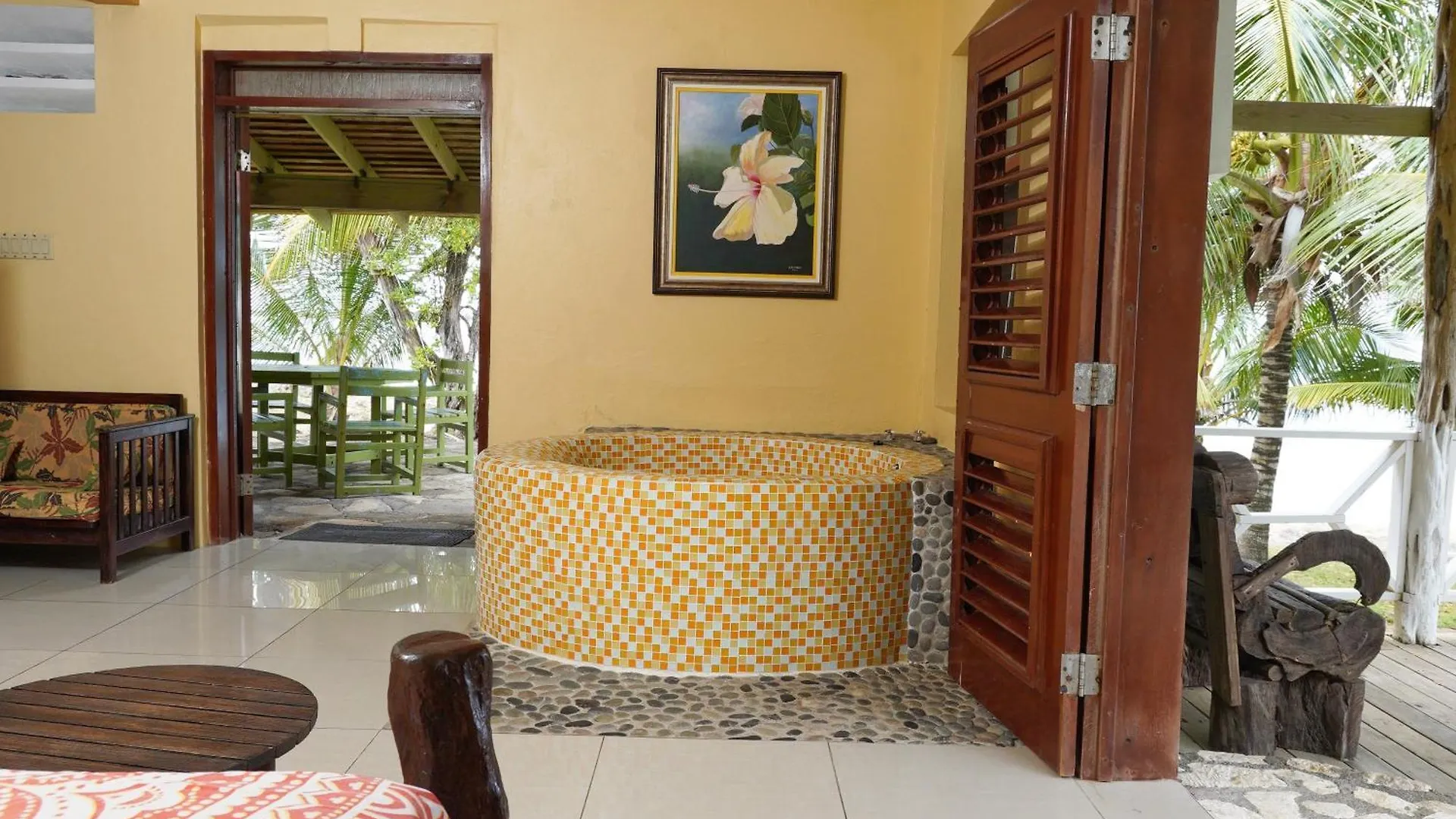 Inn Strawberry Fields Together Robins Bay