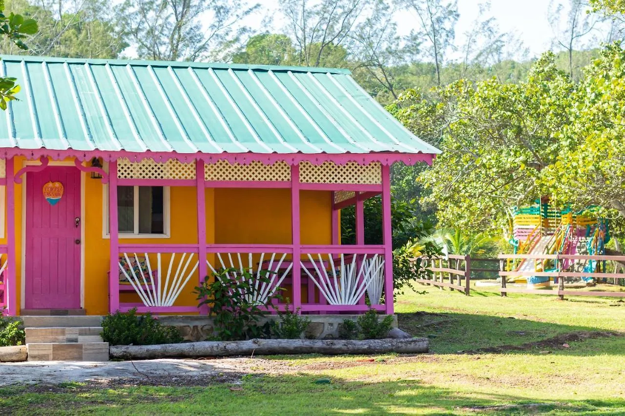 Estalagem Strawberry Fields Together Robins Bay