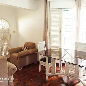 Columbus Heights 26 F , Ocho Rios Jamaica